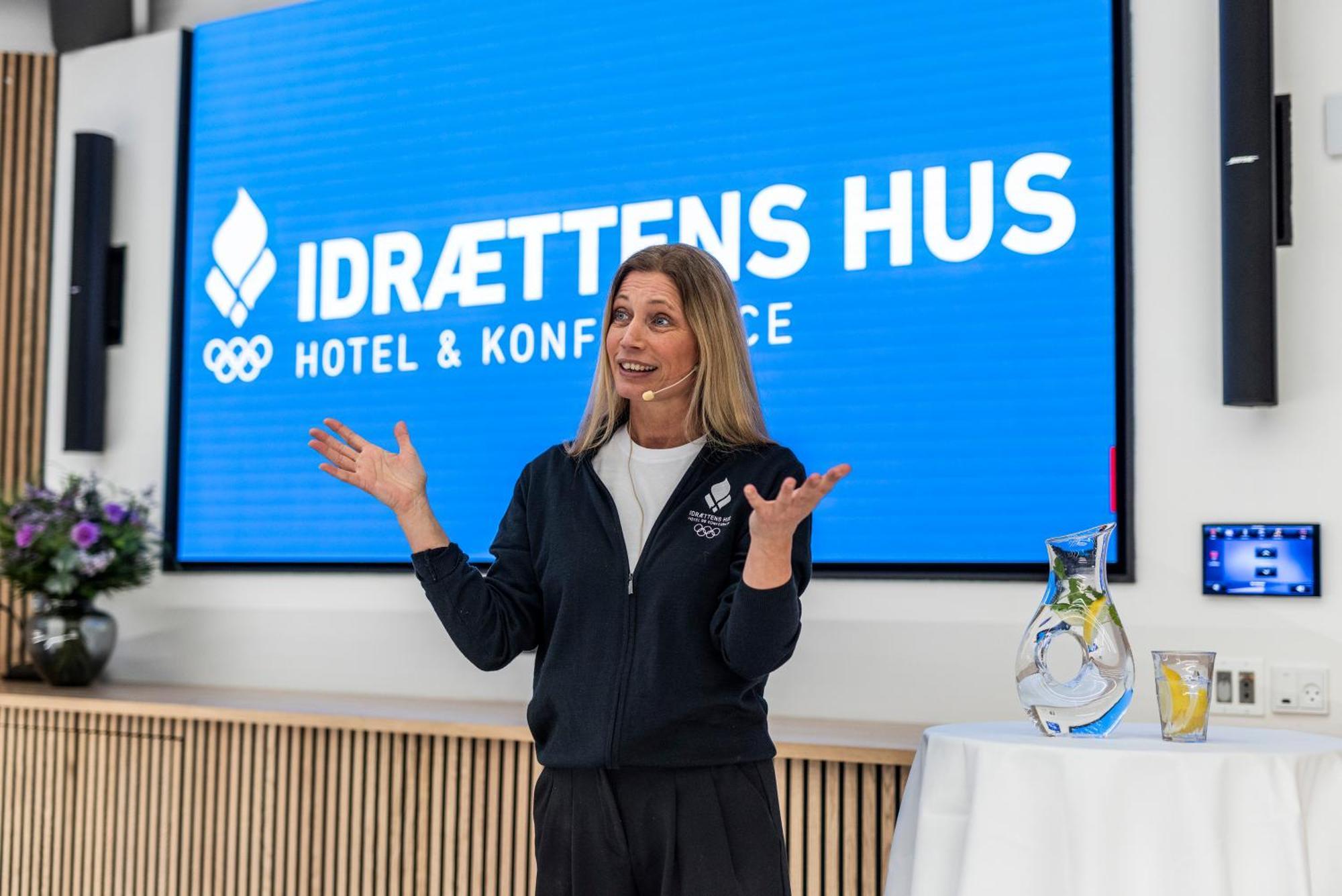 Idraettens Hus Hotel Og Konference Brøndbyvester Dış mekan fotoğraf